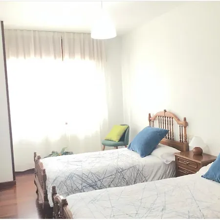 Comodo Piso En Camino Ingles Appartement Sigueiro